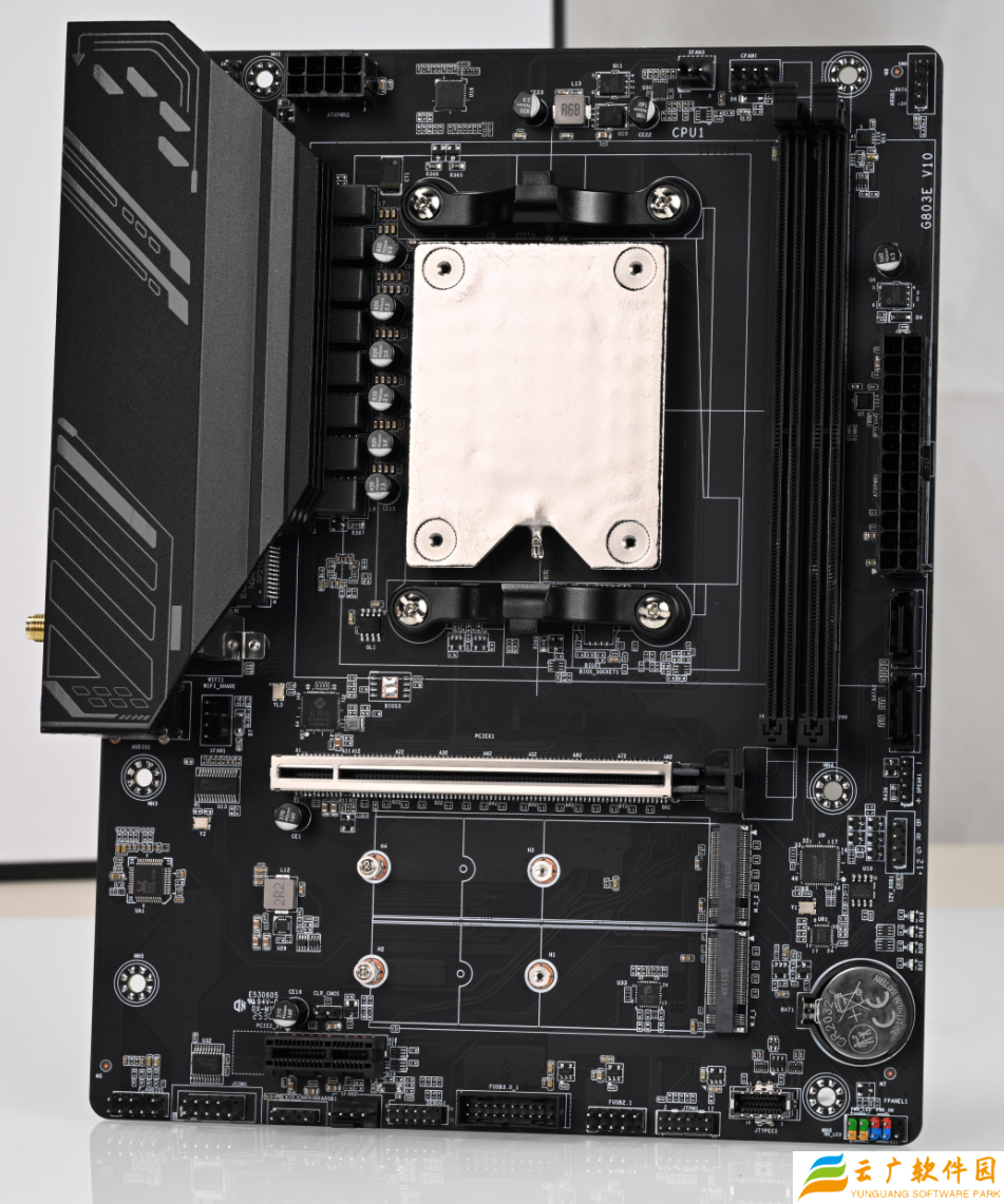 尔英发布瑶光 MoDT M-ATX 主板：搭载 AMD 锐龙 7000HX "Dragon Range" 处理器