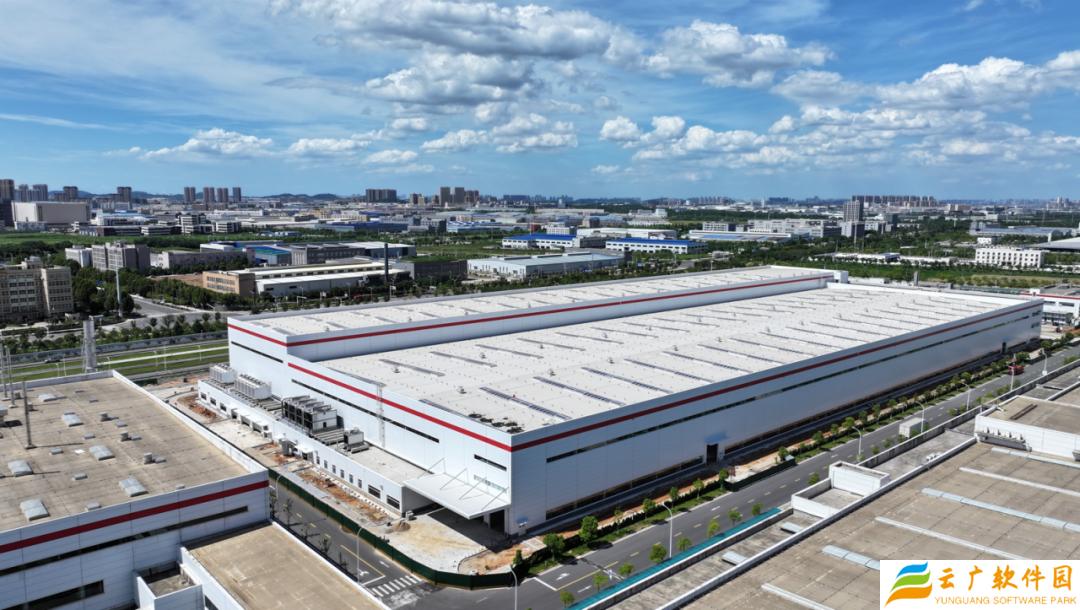 全球最大吨位，东风新能源汽车 16000 吨一体化压铸工厂竣工验收