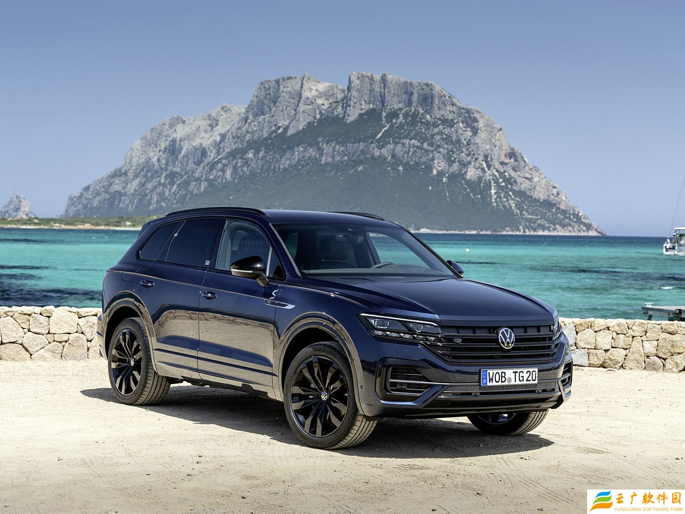 一代经典旗舰 SUV 落幕，消息称大众今年 11 月将停止对华供应途锐车型